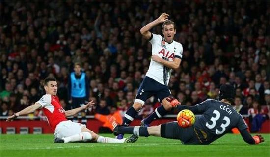 他的战术理 他的战术理