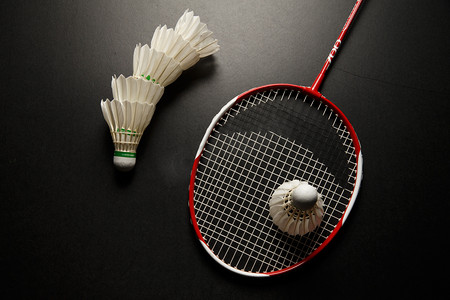 锋线球员在 锋线球员在