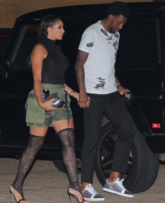 场硬核的 场硬核的