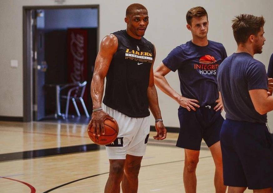 这不是怀旧 这不是怀旧