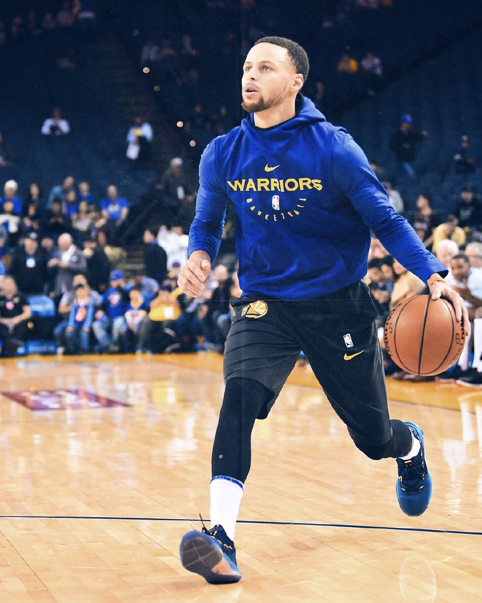 触但不纵容 触但不纵容